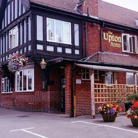 פונטפרקט Upton Arms Hotel מראה חיצוני תמונה