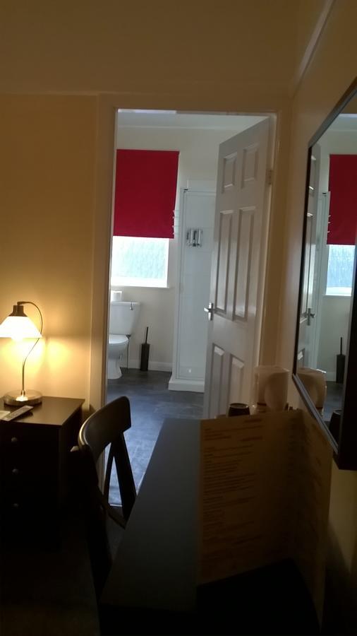 פונטפרקט Upton Arms Hotel מראה חיצוני תמונה