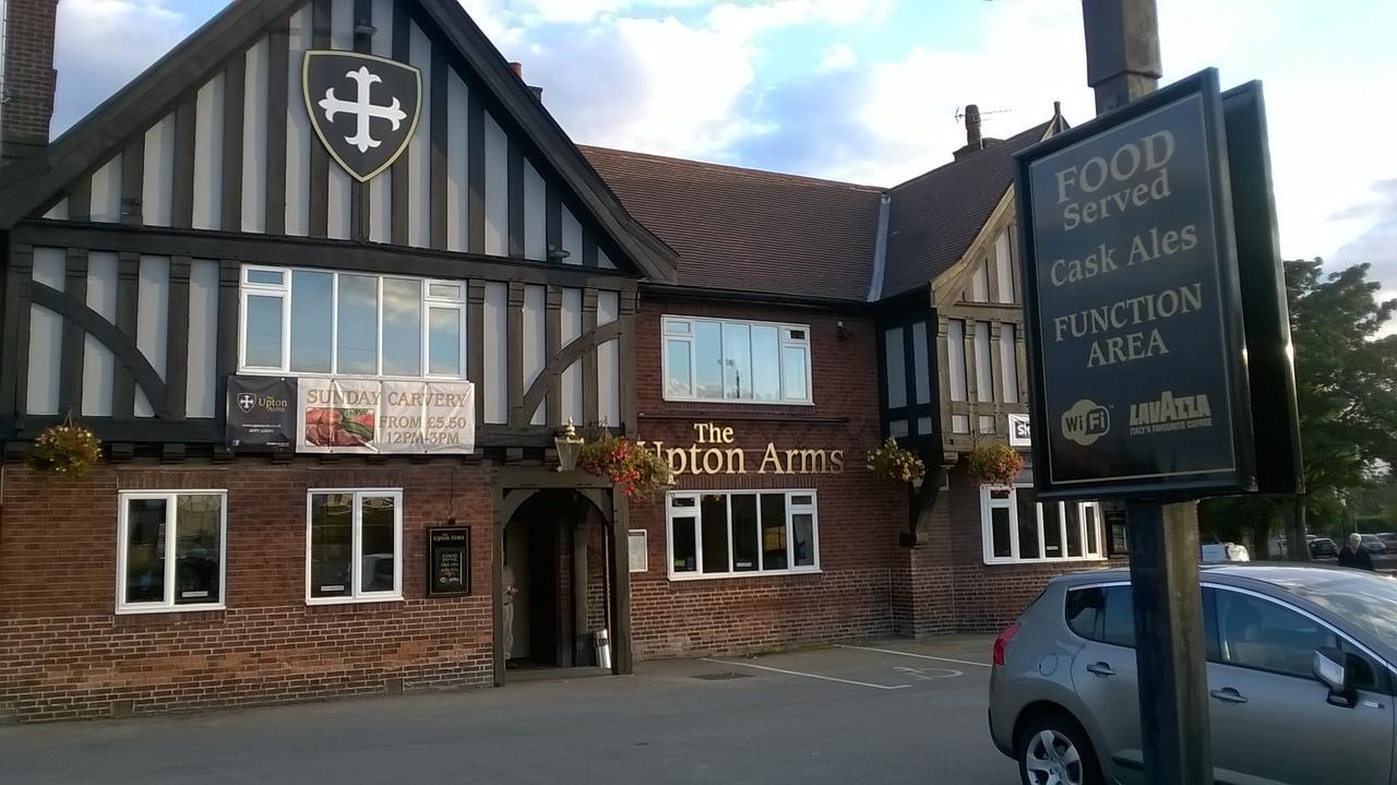 פונטפרקט Upton Arms Hotel מראה חיצוני תמונה